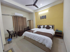 Manor Residency